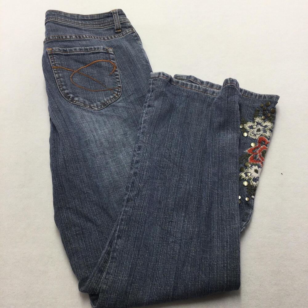 Chicos Bootcut Jeans Womens 1 Blue Wash Floral Embroidered Studded Stretch Denim